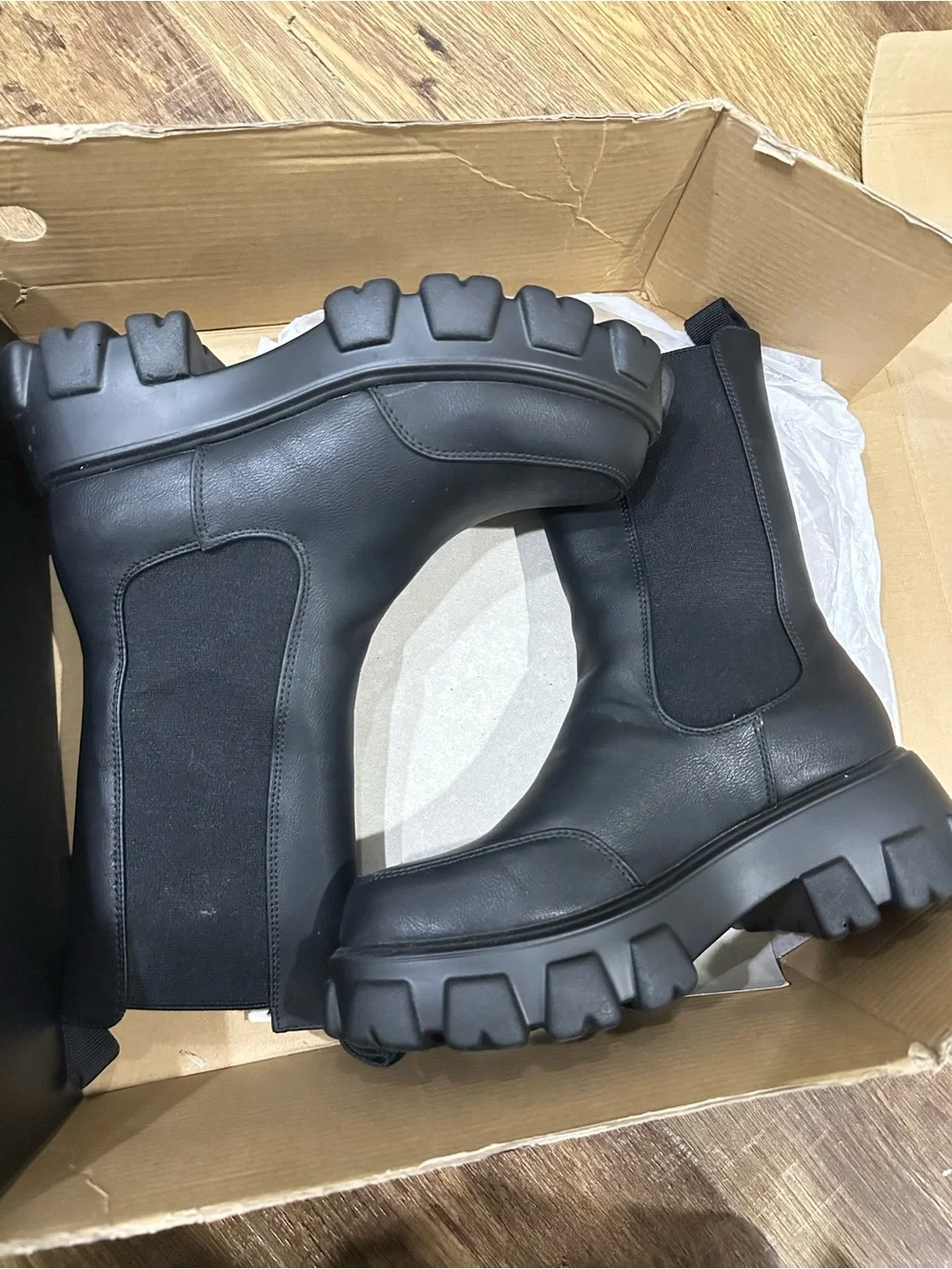Black Chunky Chelsea Boots - women’s